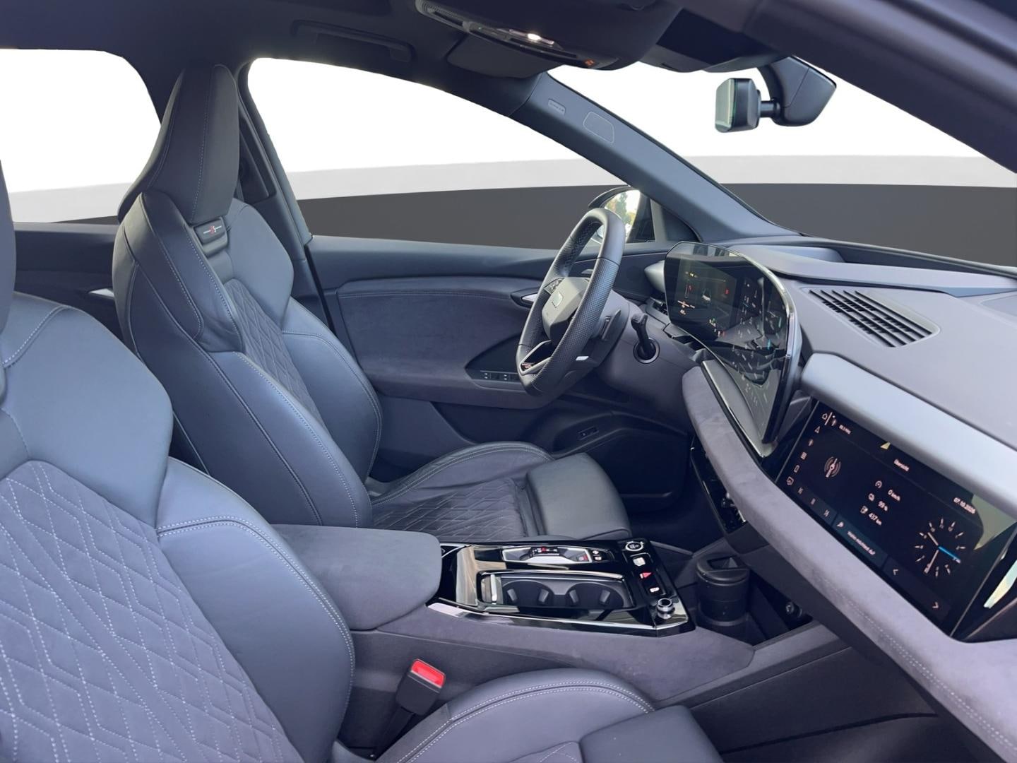 Bild über Audi Q6 SUV e-tron e-tron quattro - für weitere Informationen kontaktieren Sie den Audi Partner