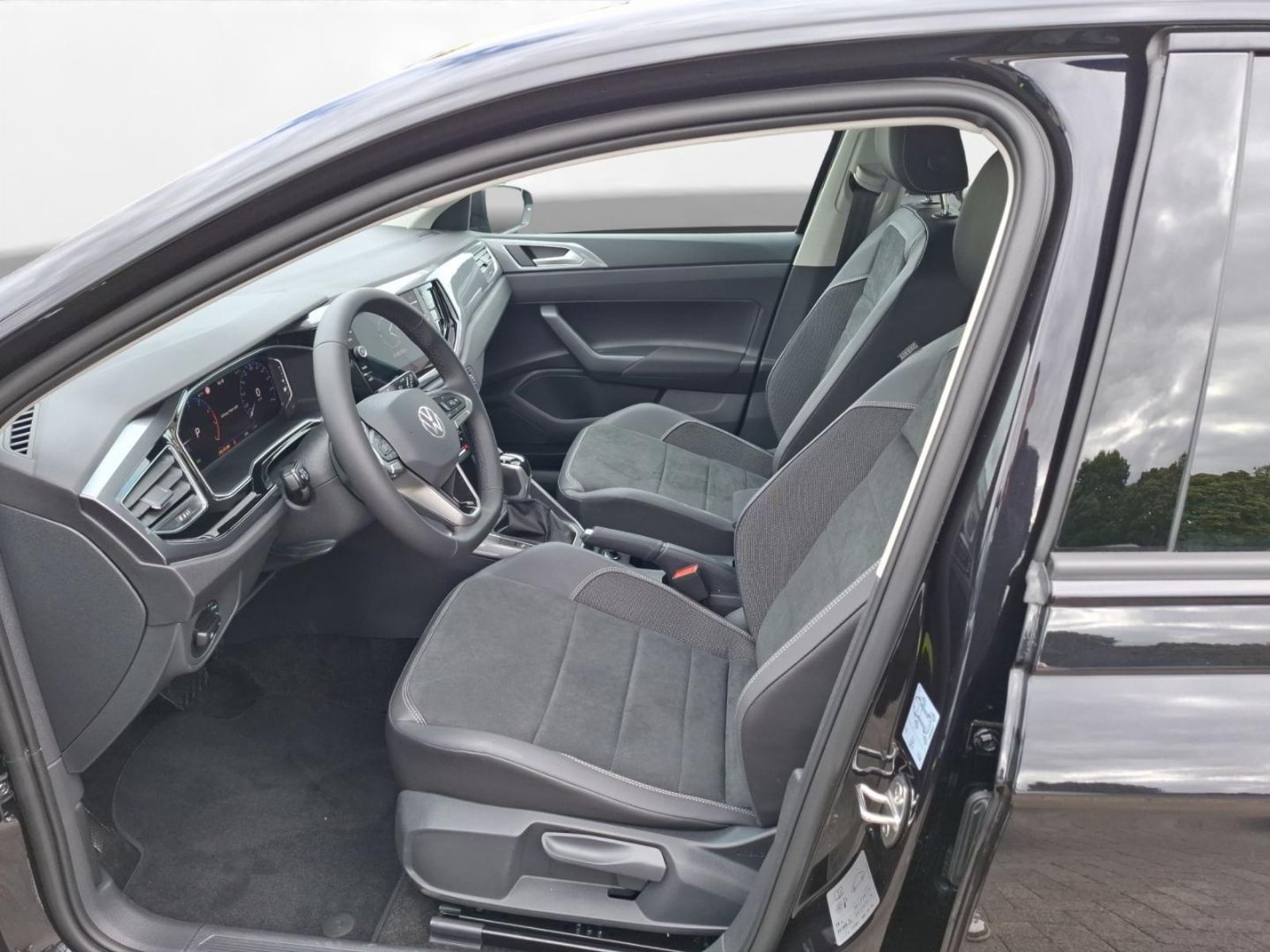 Volkswagen Polo – Bild 2