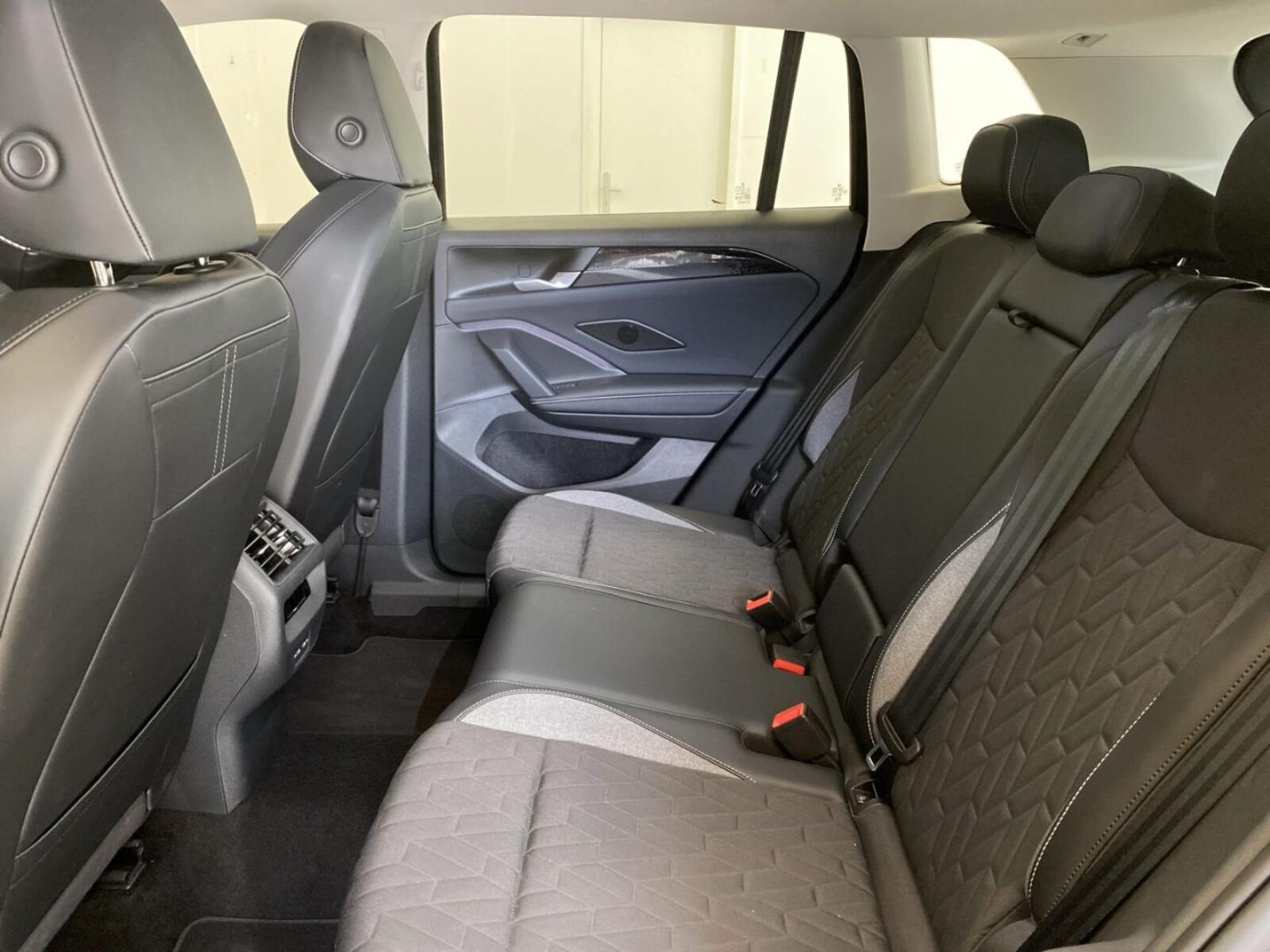 Volkswagen Tiguan – Bild 7
