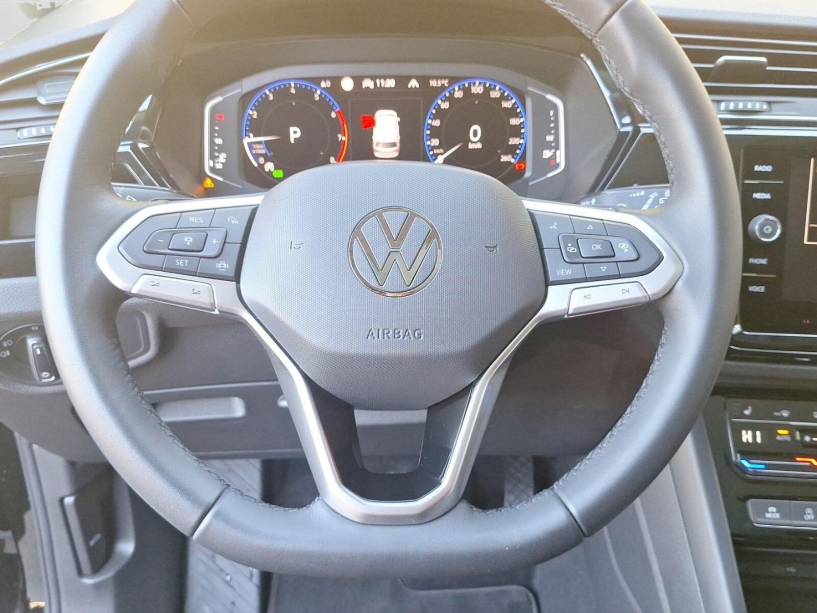 Volkswagen Touran – Bild 9