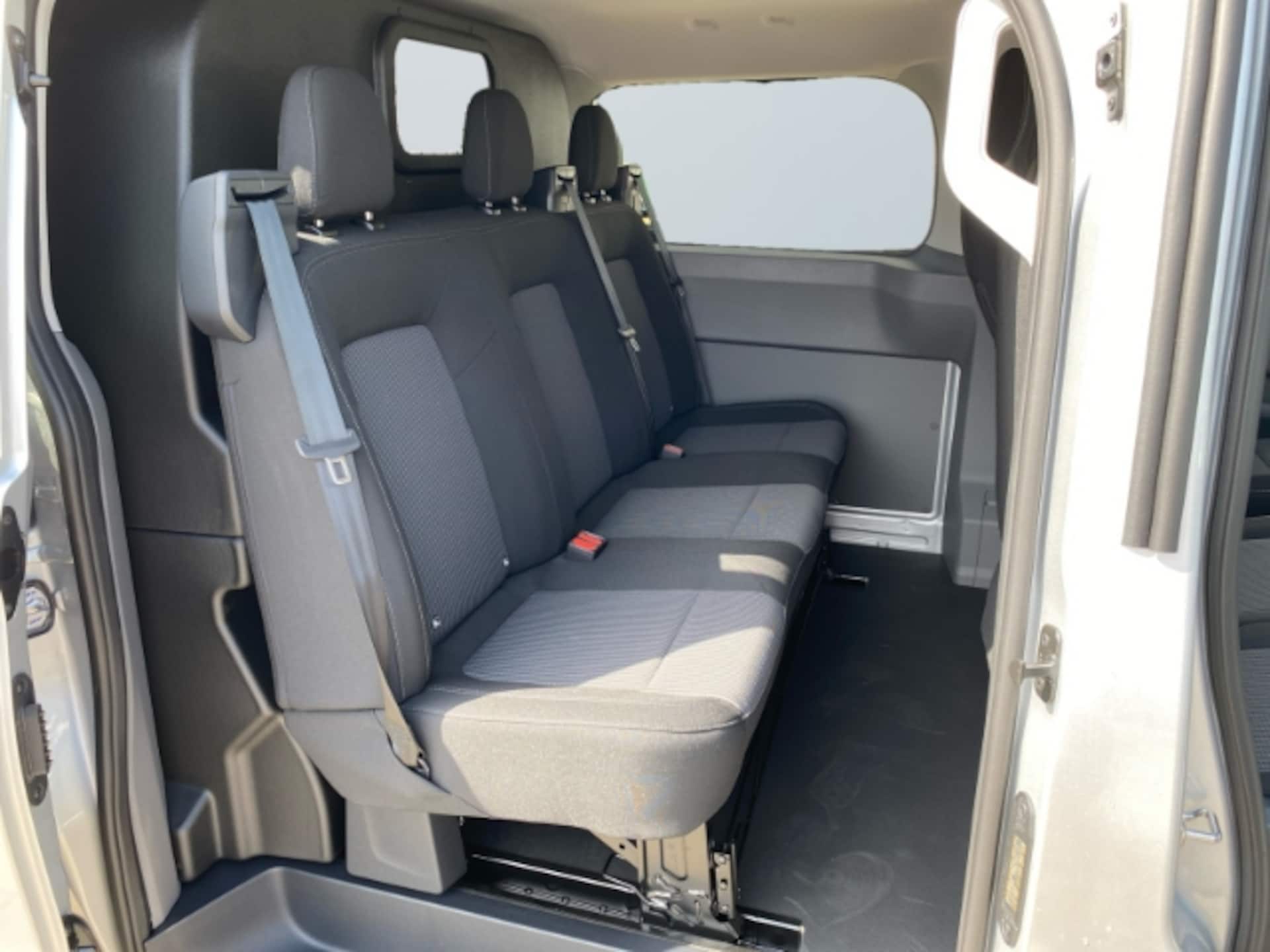 Volkswagen Transporter Kasten kurzer Radstand Plus