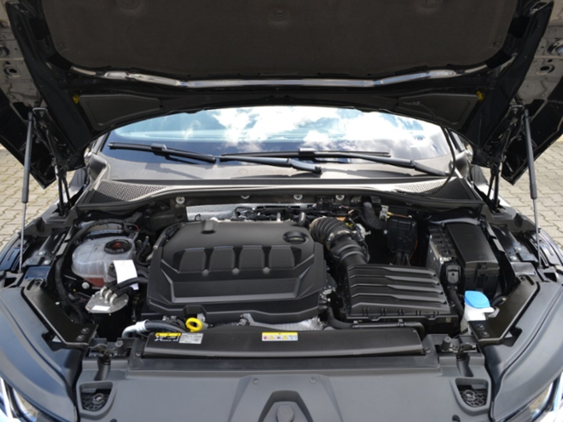 Volkswagen Arteon R-Line
