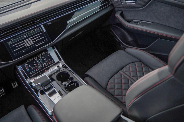 2026 Audi SQ8 Prestige - Photo 23