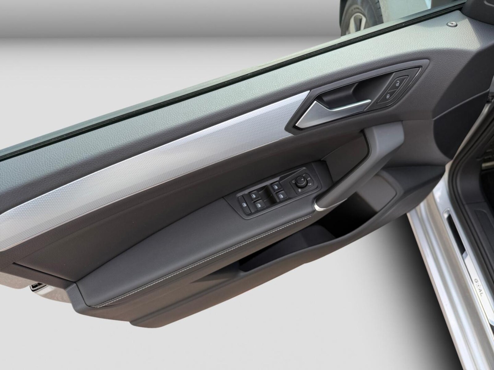 Volkswagen Touran – Bild 15