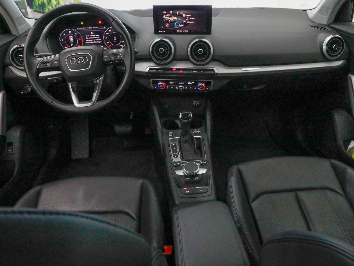 Bild über Audi Q2 S line 30 TDI S tronic - für weitere Informationen kontaktieren Sie den Audi Partner