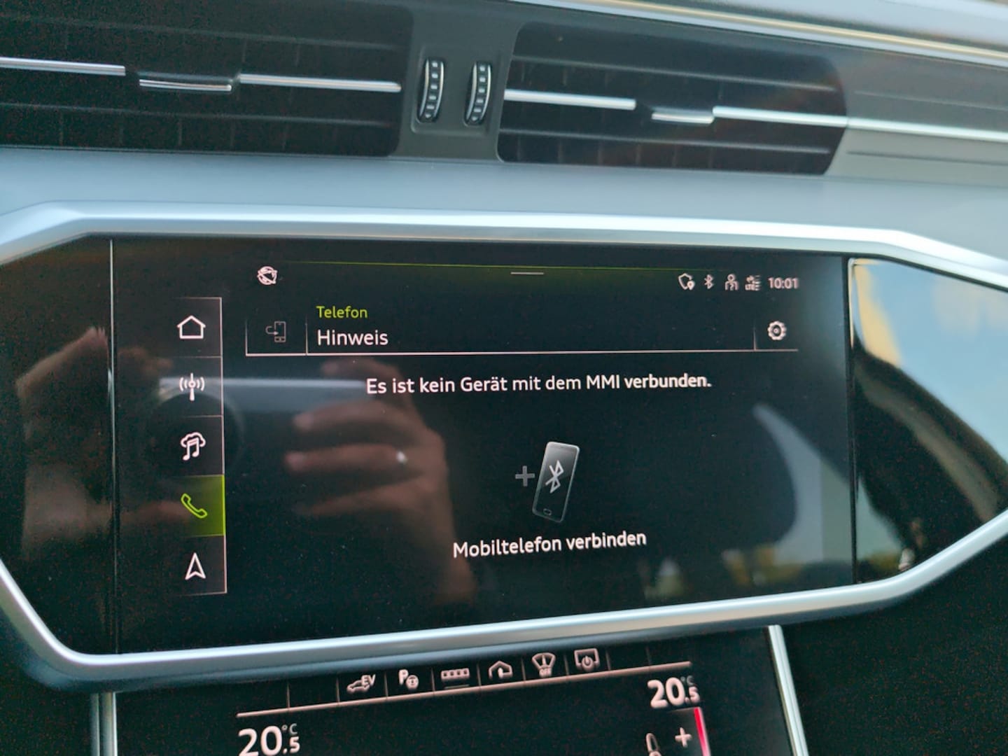 Bild über Audi A6 Avant TFSI e S line 50 TFSI e quattro S tronic - für weitere Informationen kontaktieren Sie den Audi Partner