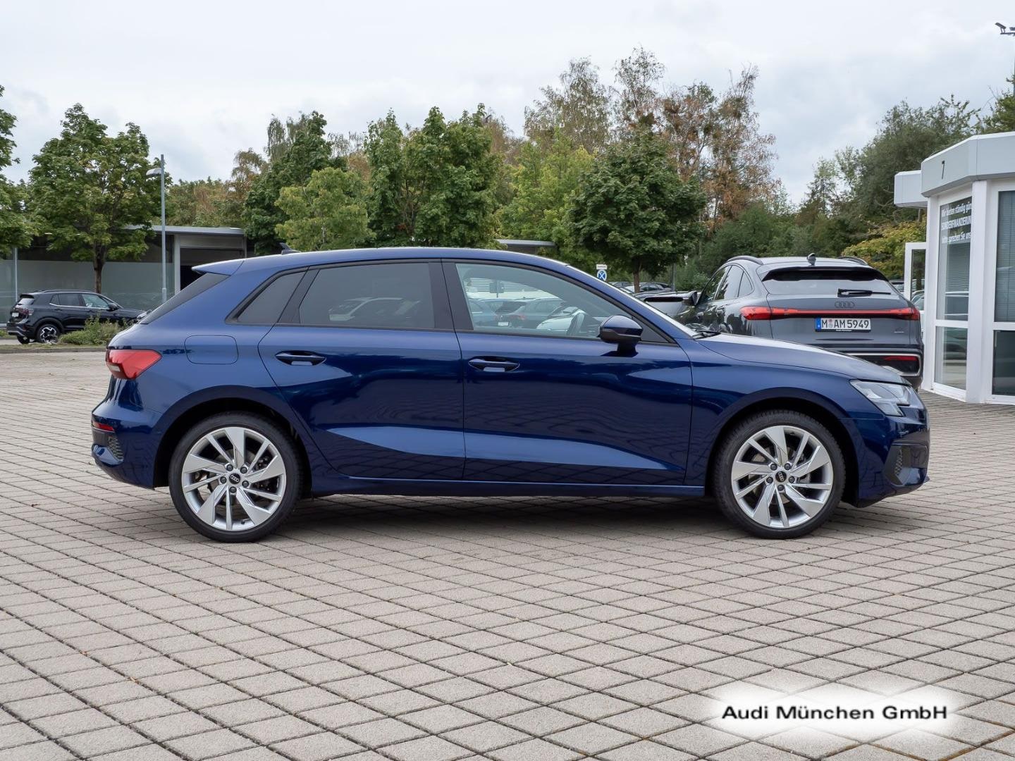 Bild über Audi A3 Sportback 35 TFSI S tronic - für weitere Informationen kontaktieren Sie den Audi Partner