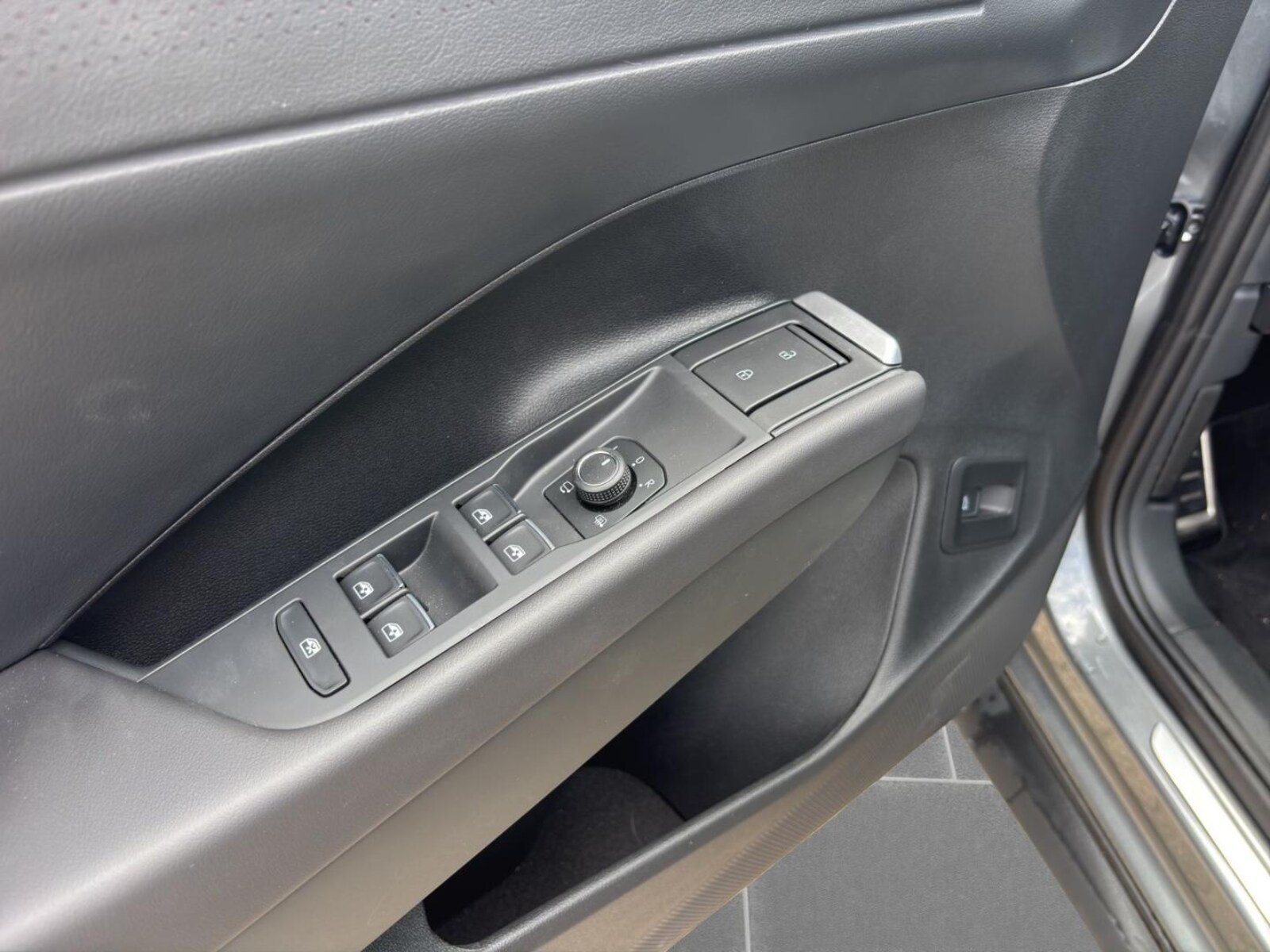 Volkswagen T-Roc – Bild 13
