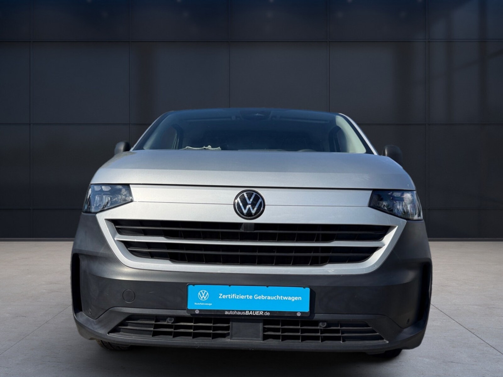 Volkswagen Transporter Kasten langer Radstand – Bild 2