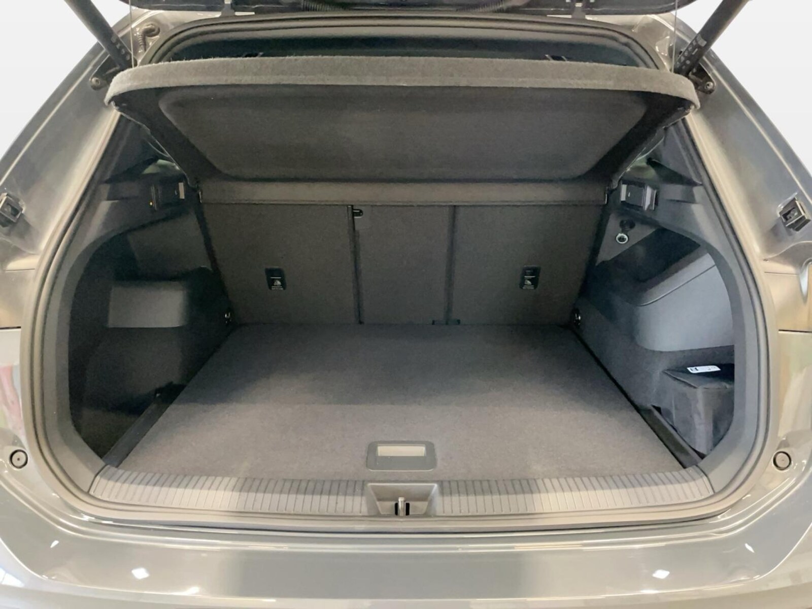 Volkswagen Tiguan – Bild 12