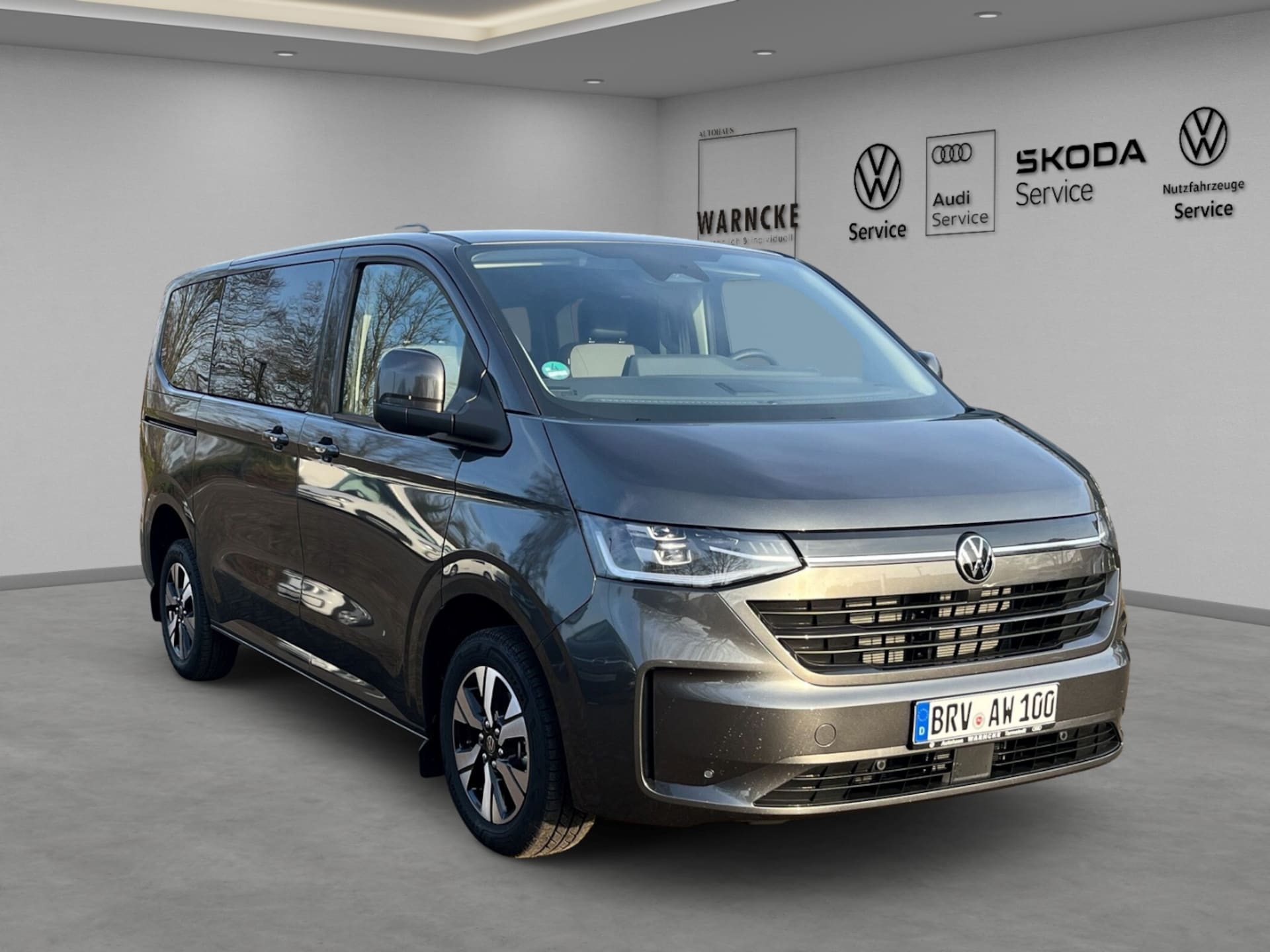 Volkswagen Caravelle Style