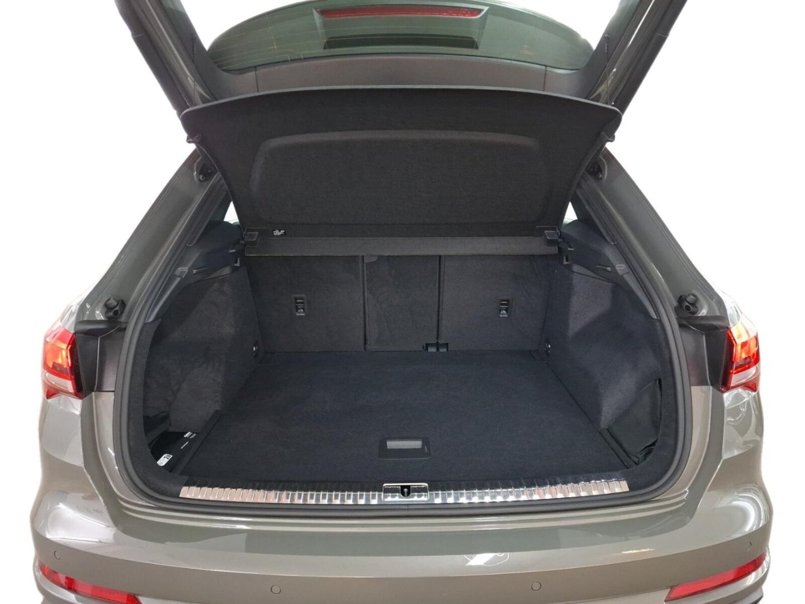 Audi Q3 – Bild 16