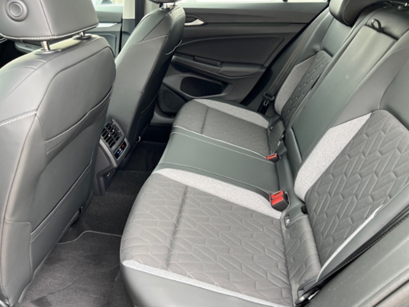 Volkswagen Golf – Bild 14