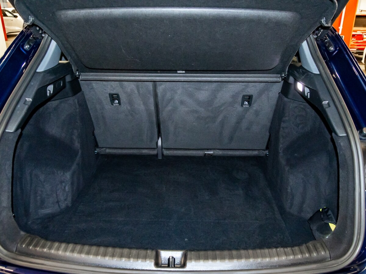 Image about Audi Q4 e-tron 40 e-tron