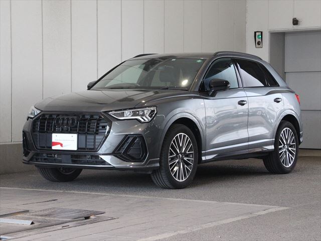 Audi Q3 35 TFSI S line 110(150) kW(PS) S tronic for more details contact your dealer