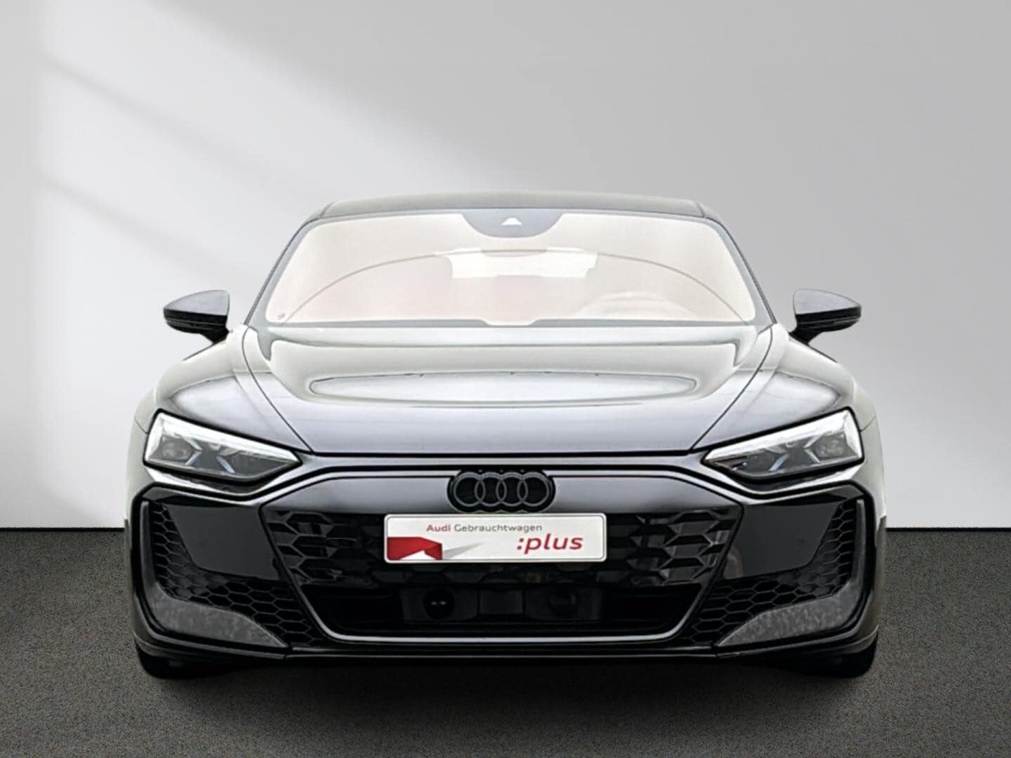 Bild über Audi RS e-tron GT performance e-tron quattro - für weitere Informationen kontaktieren Sie den Audi Partner