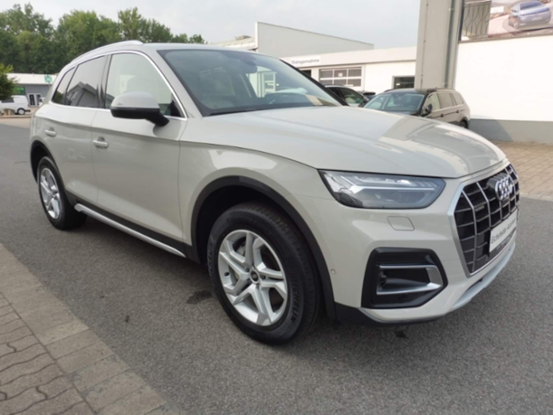 Audi Q5 TFSI e advanced