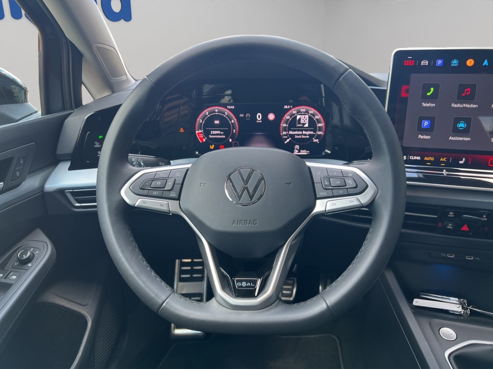 Volkswagen Golf Life