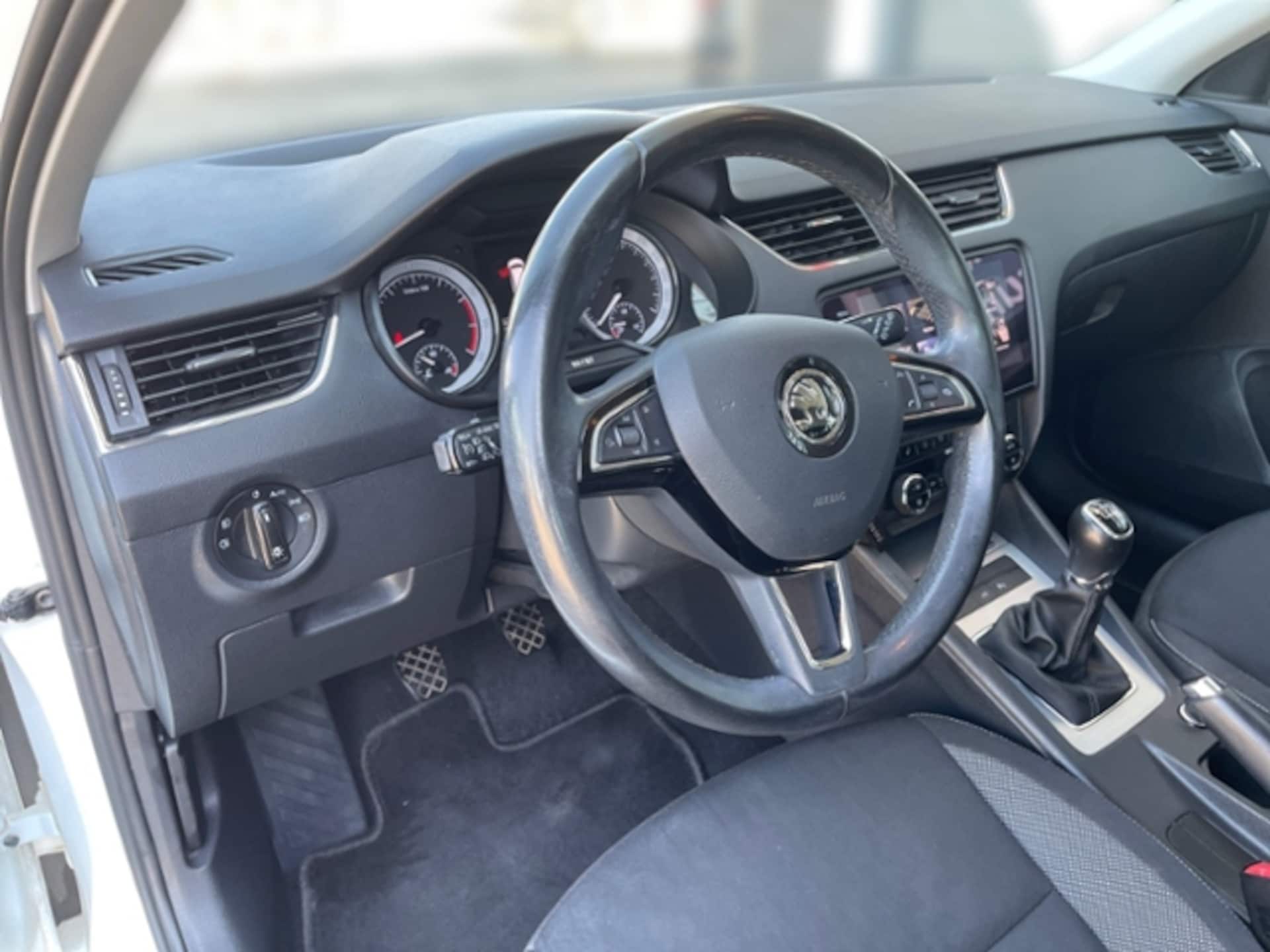 Skoda Octavia Combi Ambition