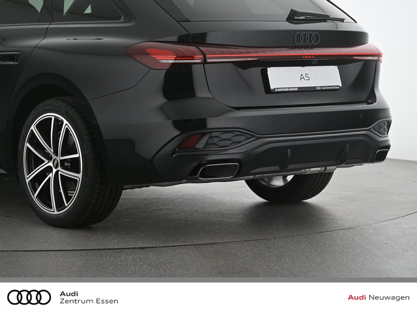 Bild über Audi A5 Avant TFSI 150 kW S tronic - für weitere Informationen kontaktieren Sie den Audi Partner