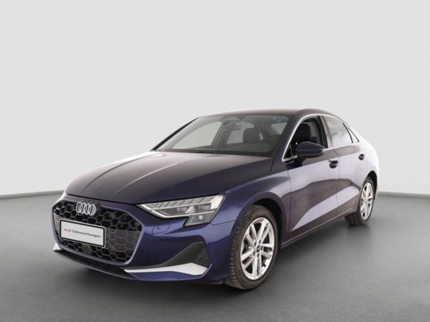 Bild über Audi A3 Limousine TDI S tronic - für weitere Informationen kontaktieren Sie den Audi Partner