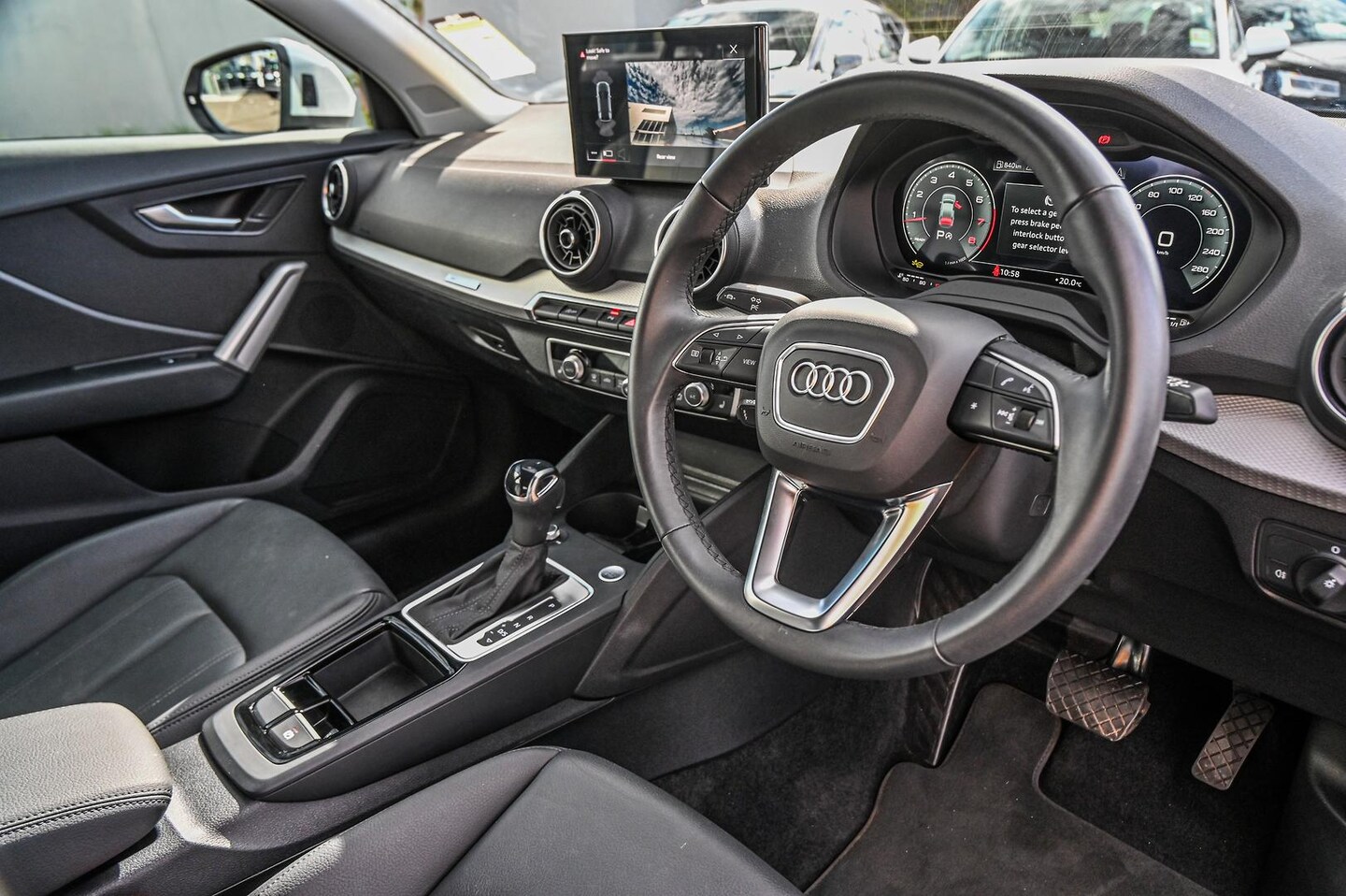 Image about Audi Q2 35 TFSI S tronic