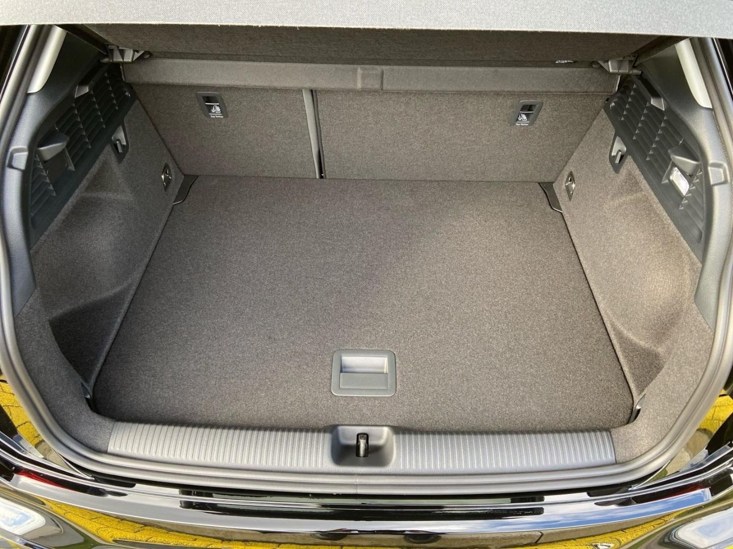 Bild über Audi Q2 advanced 35 TFSI S tronic - für weitere Informationen kontaktieren Sie den Audi Partner