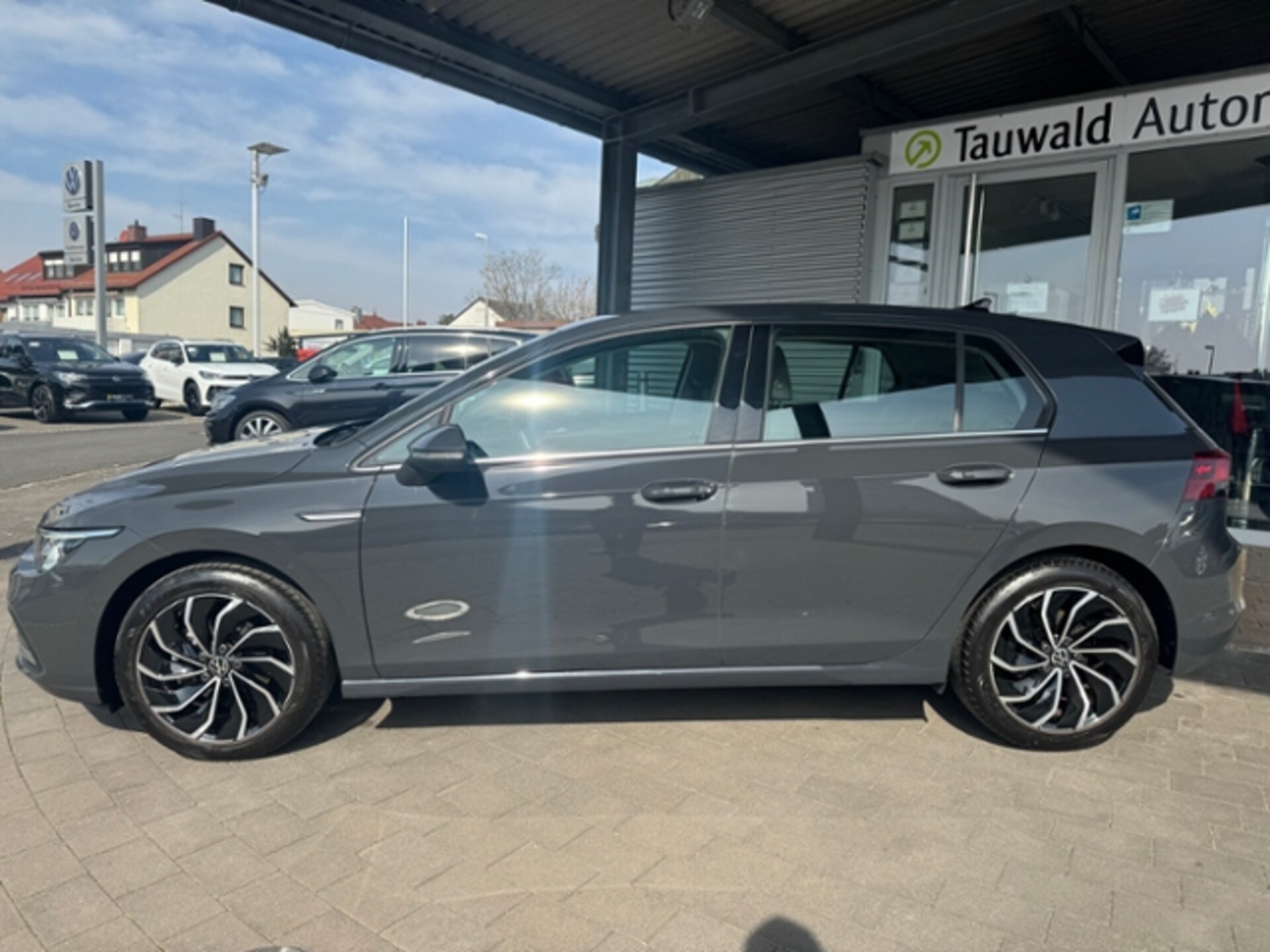 Volkswagen Golf Style