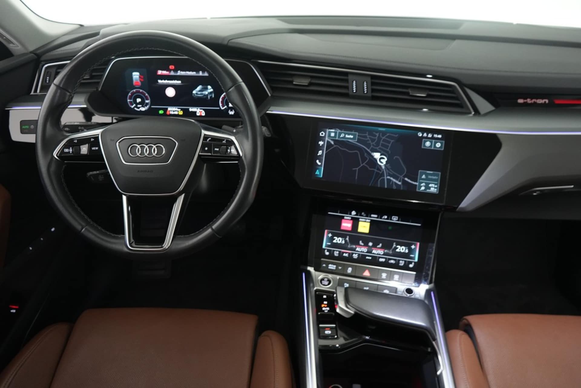 Audi Q8 e-tron S line
