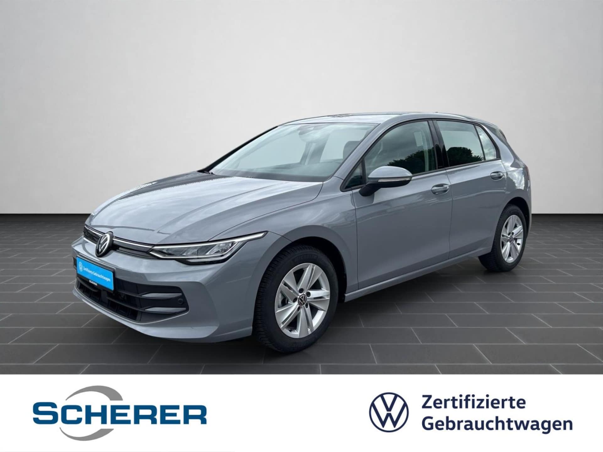 Volkswagen Golf Life