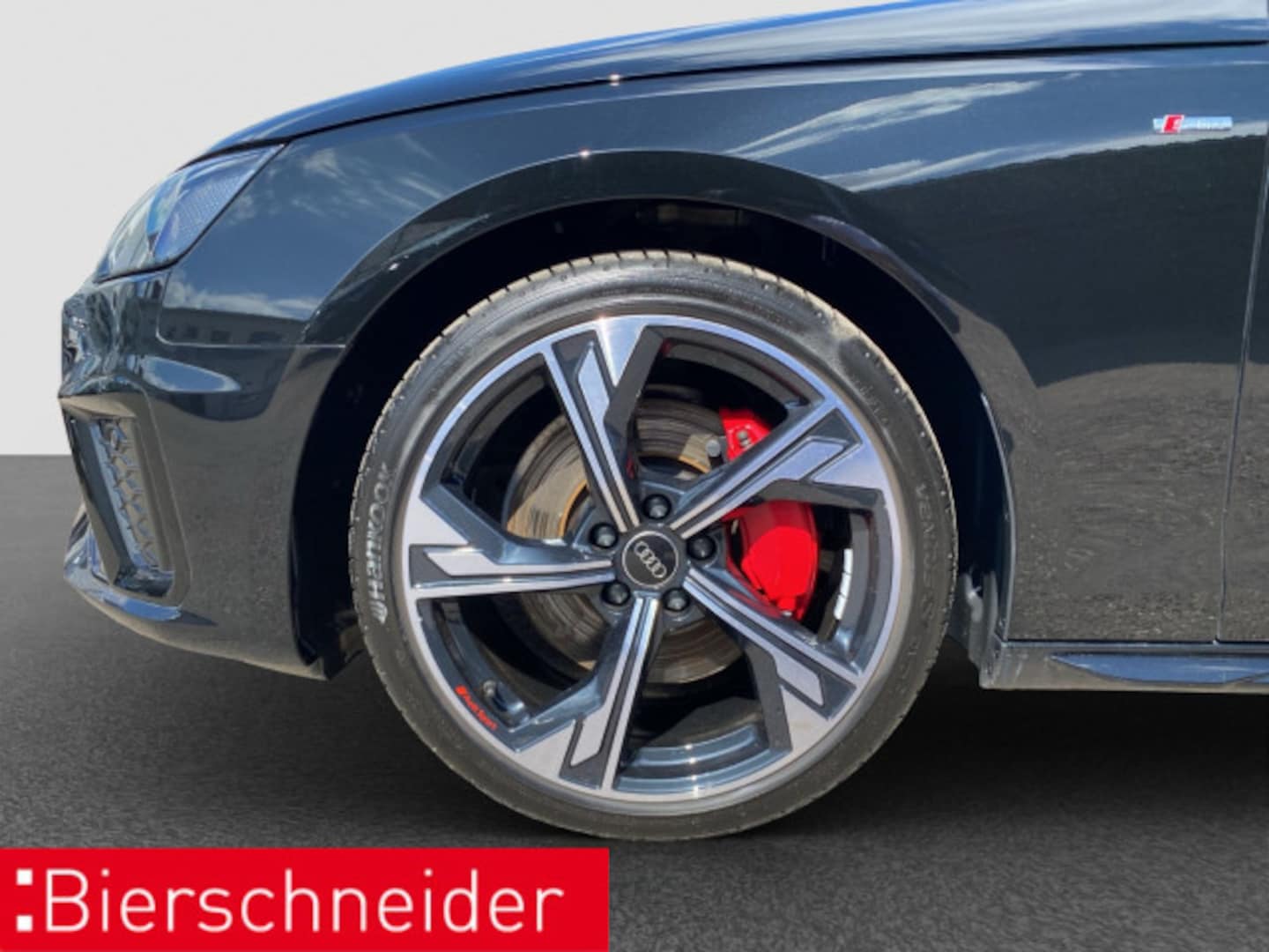 Bild über Audi A4 Avant S line 45 TFSI quattro S tronic - für weitere Informationen kontaktieren Sie den Audi Partner