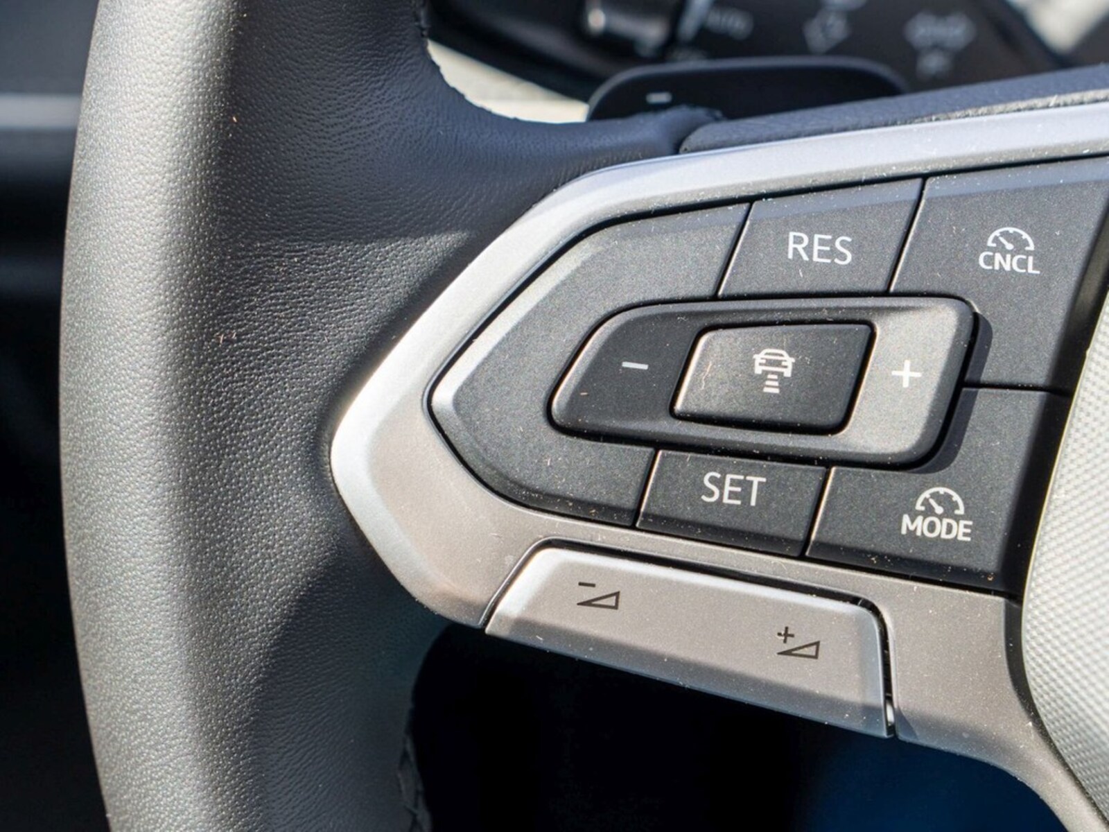 Volkswagen Passat – Bild 21