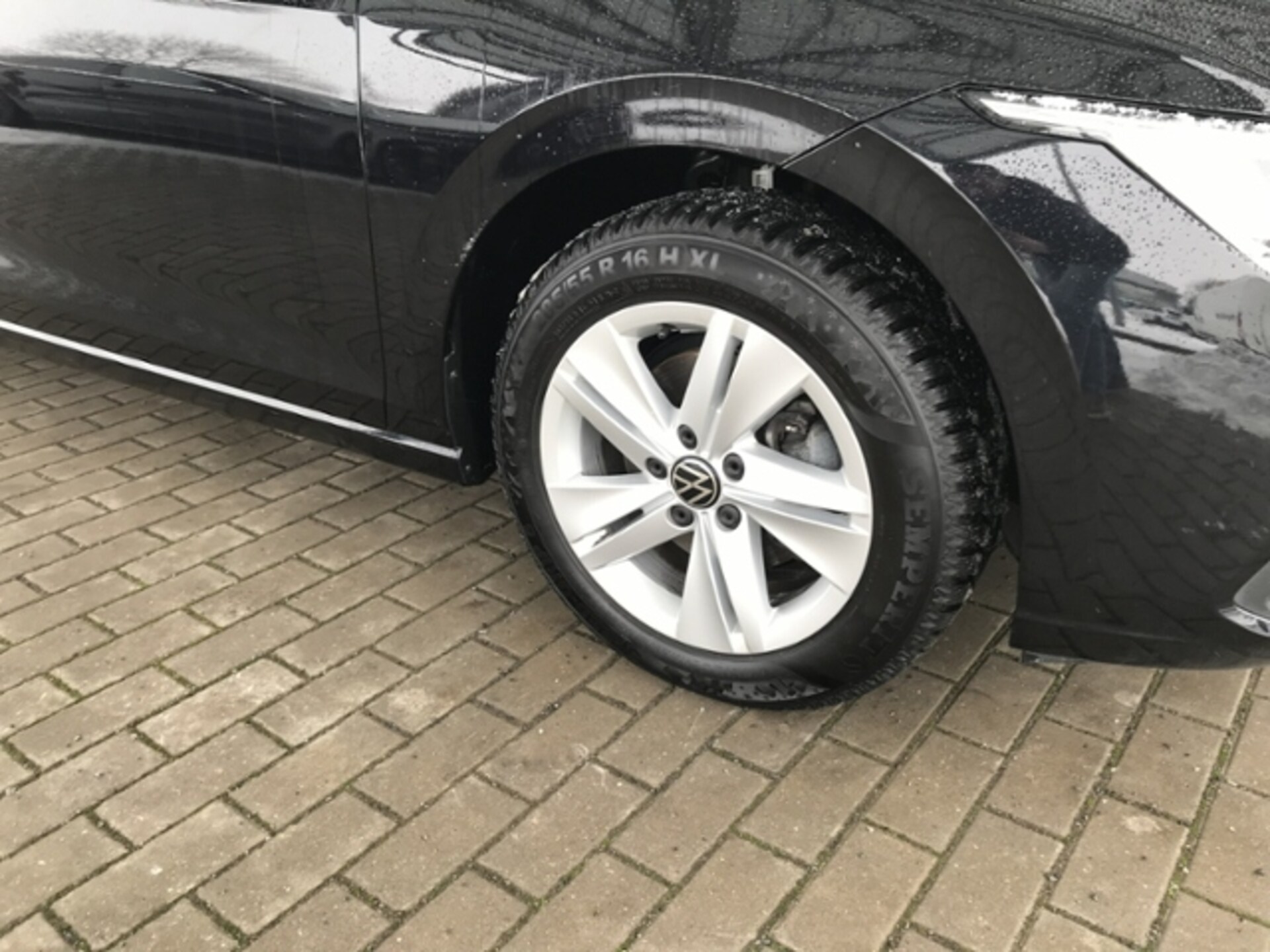Volkswagen Golf Variant Life