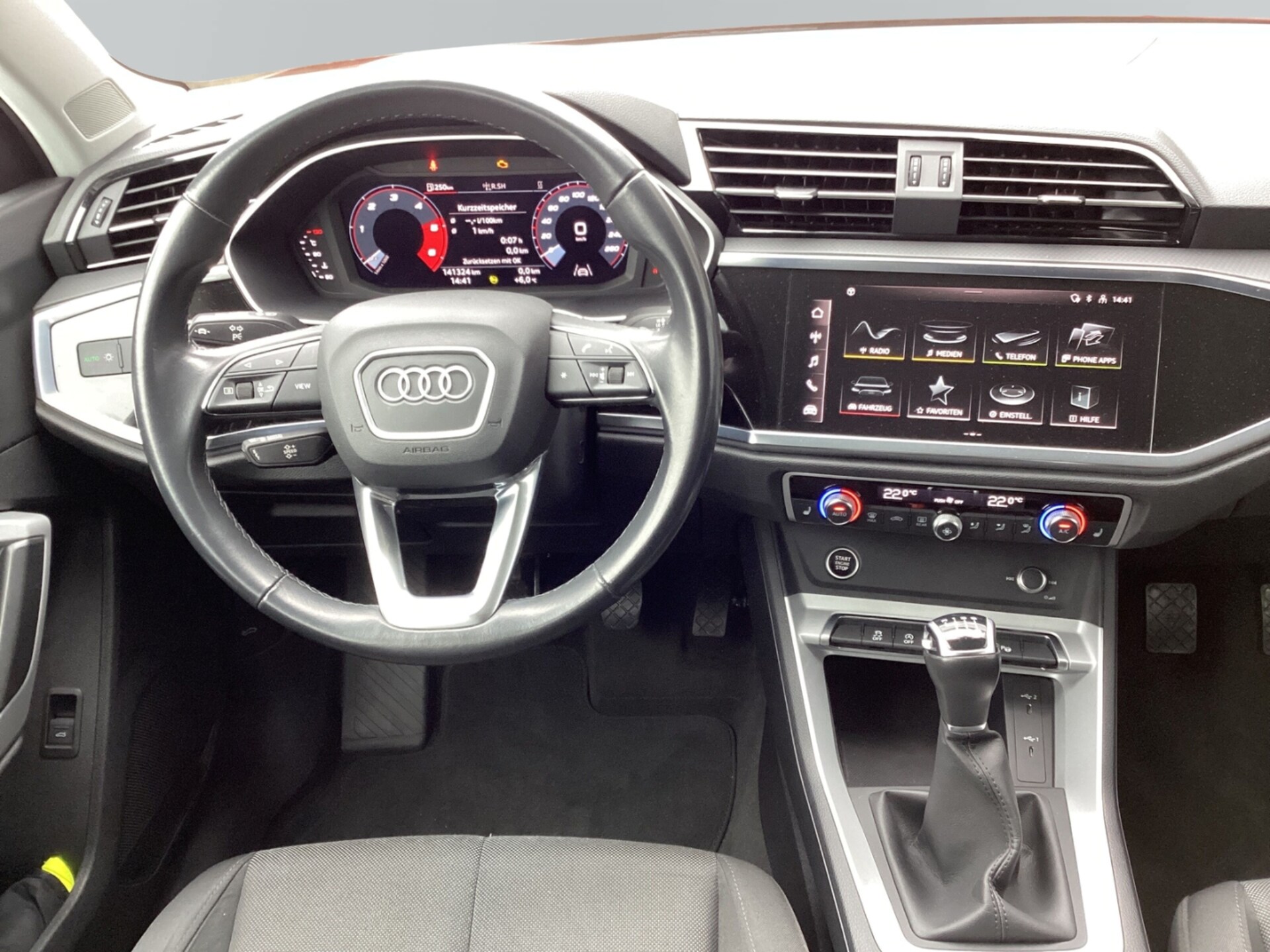 Audi Q3 SUV S line