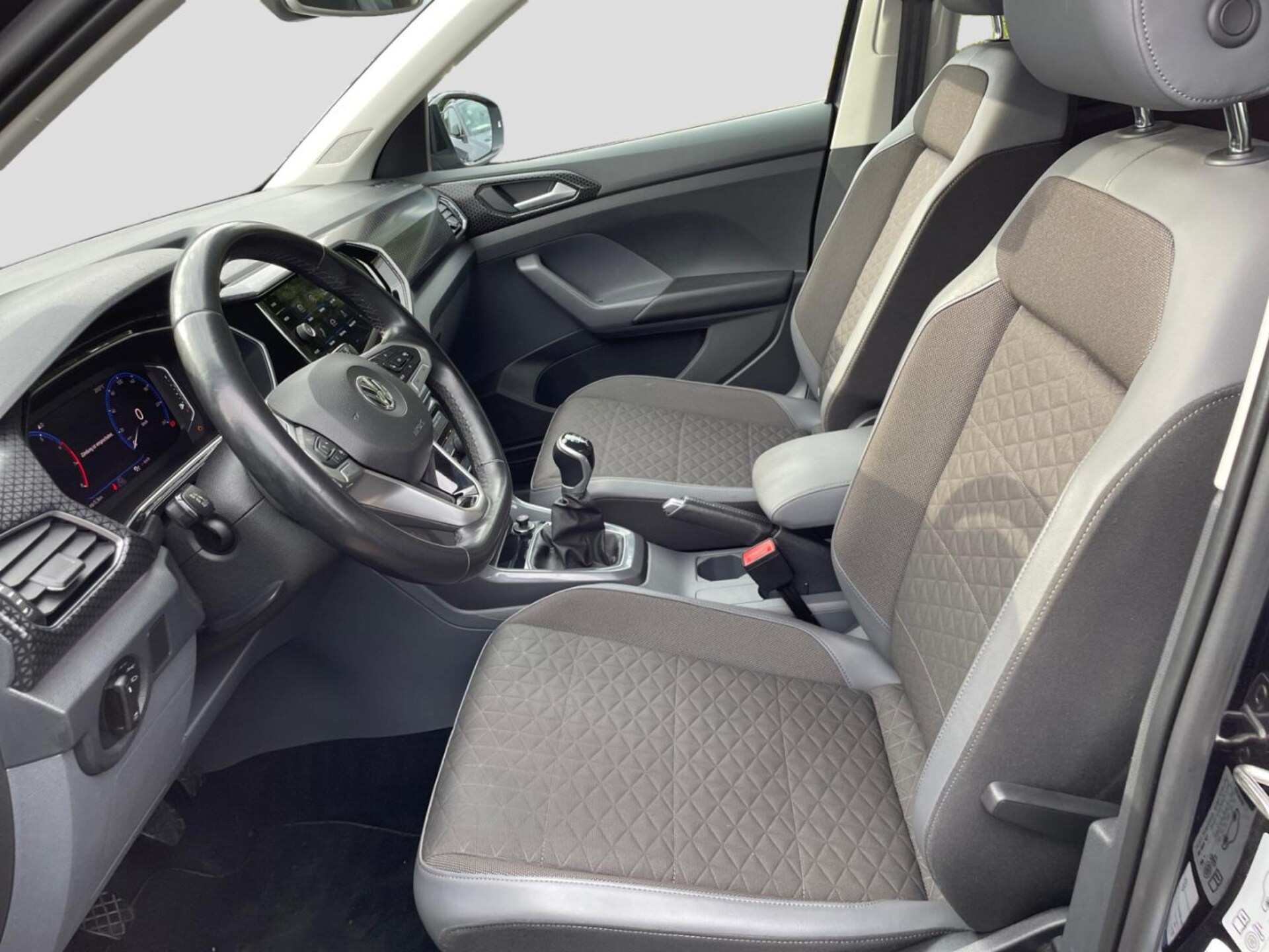 Volkswagen T-Cross Style