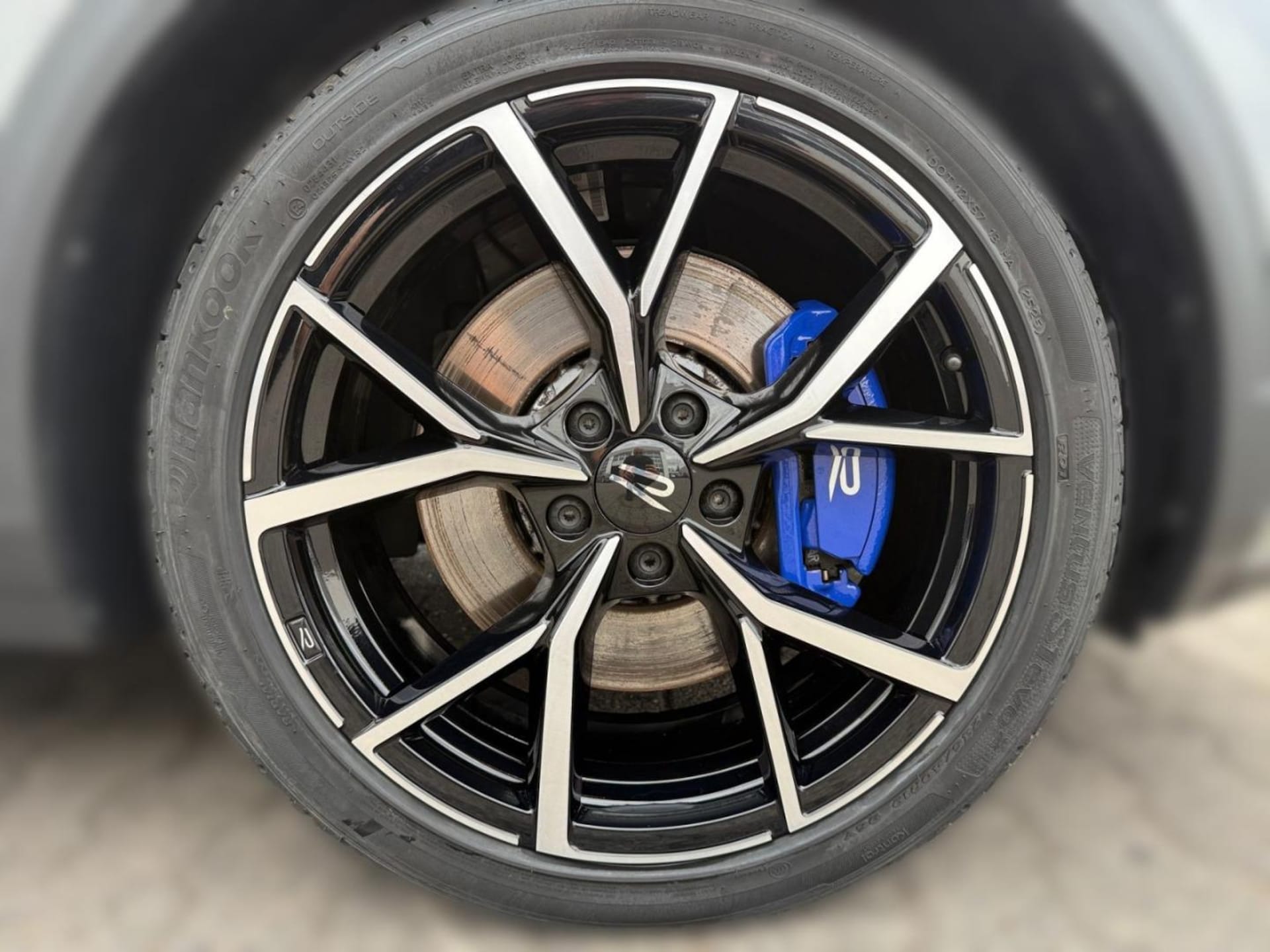 Volkswagen T-Roc R