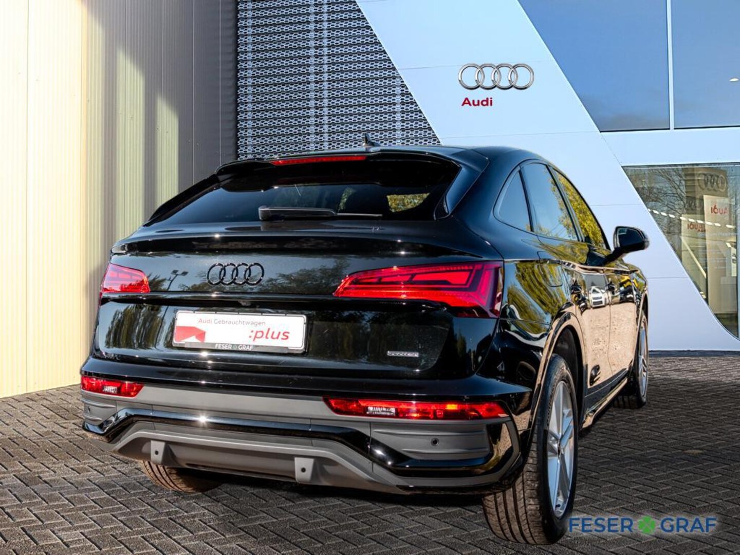 Bild über Audi Q5 Sportback 40 TDI quattro S tronic - für weitere Informationen kontaktieren Sie den Audi Partner