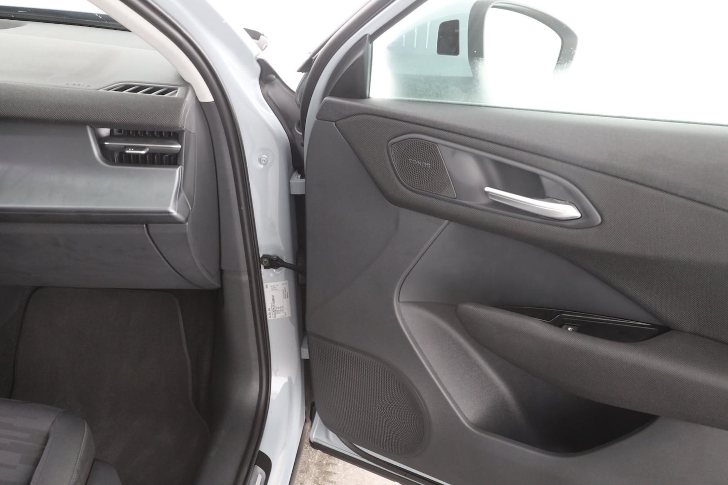 Bild über Audi Q3 SUV TDI 110 kW S tronic - für weitere Informationen kontaktieren Sie den Audi Partner