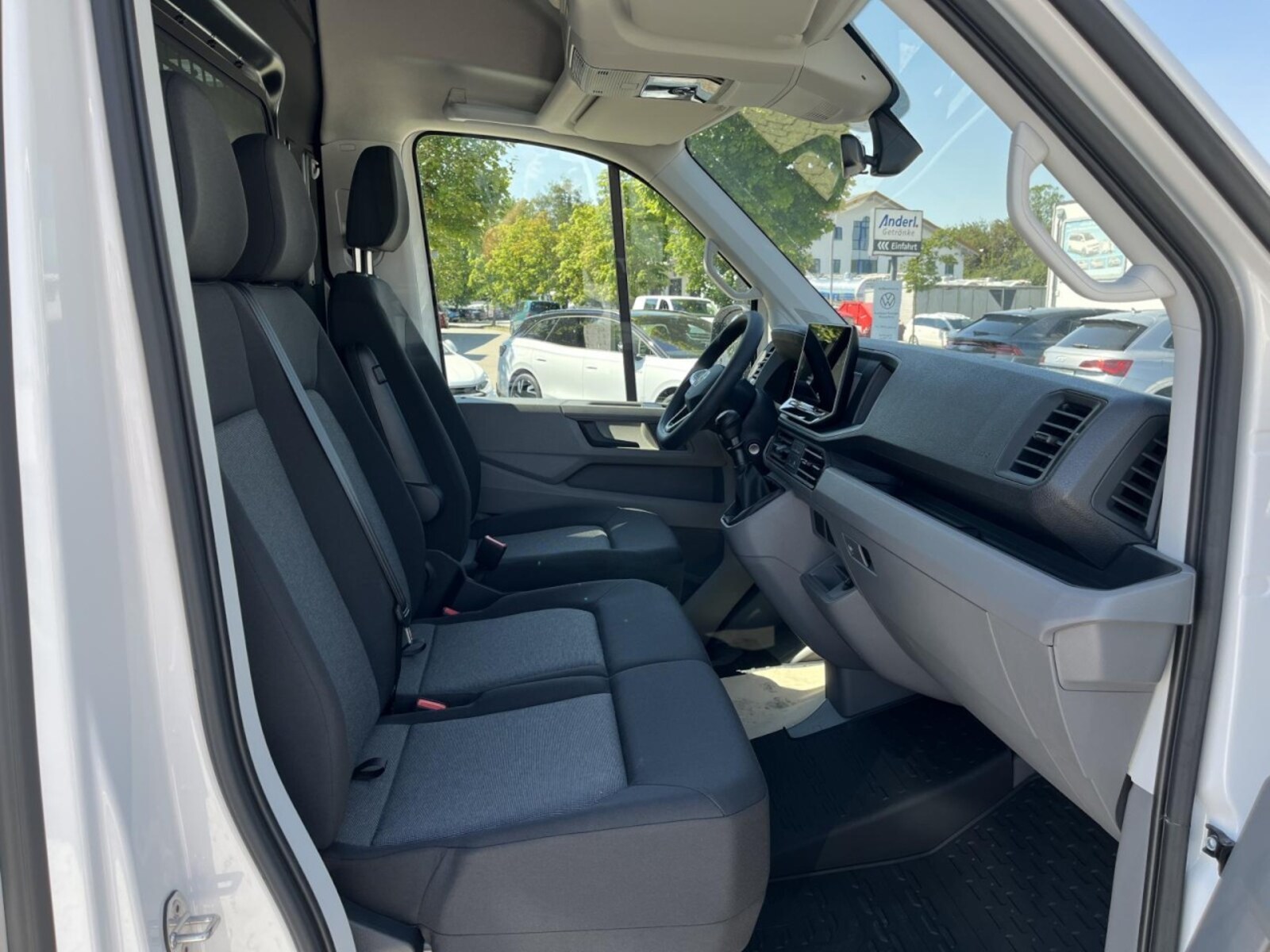 Volkswagen Crafter Kasten langer Radstand – Bild 8