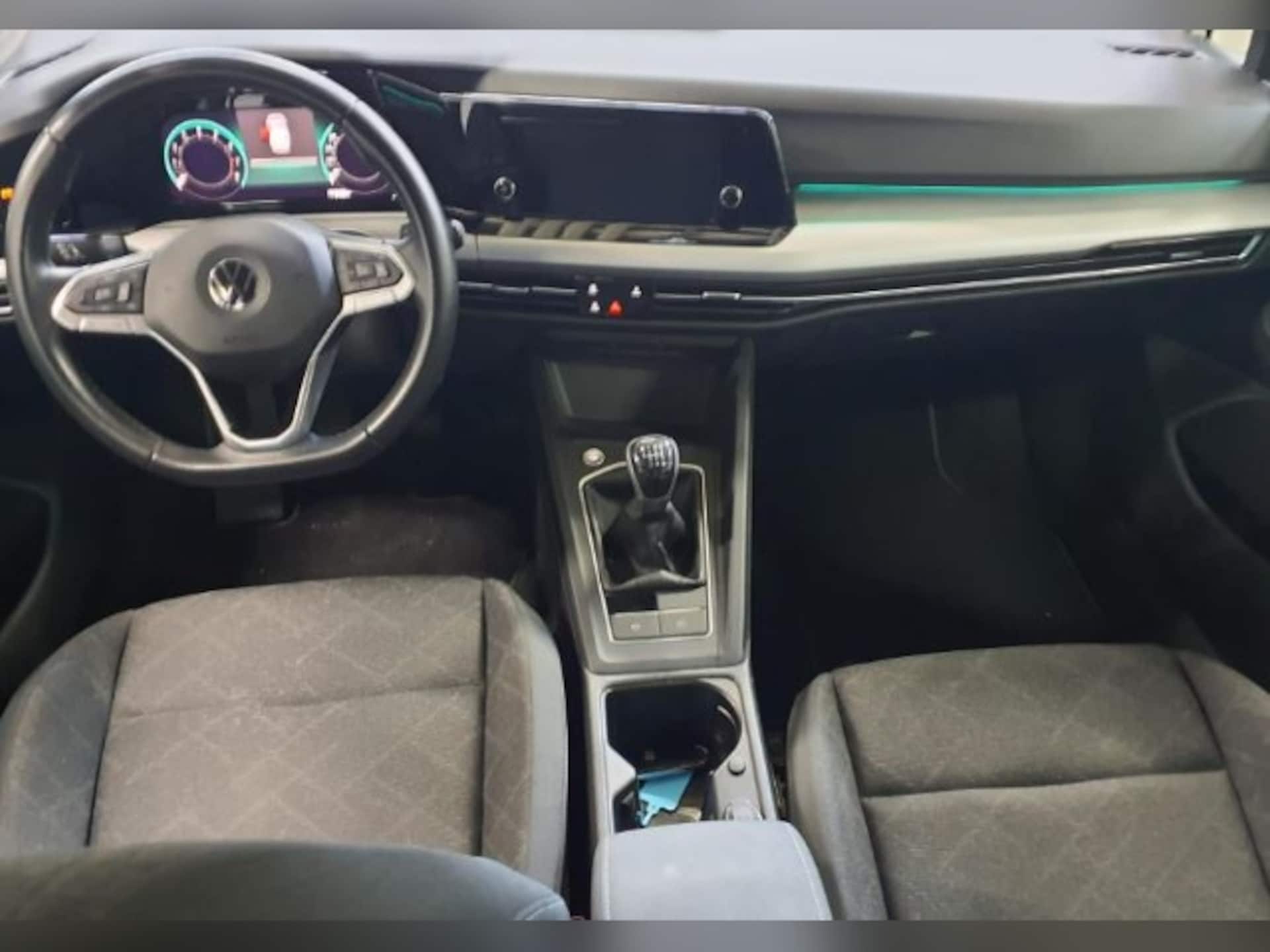 Volkswagen Golf Life