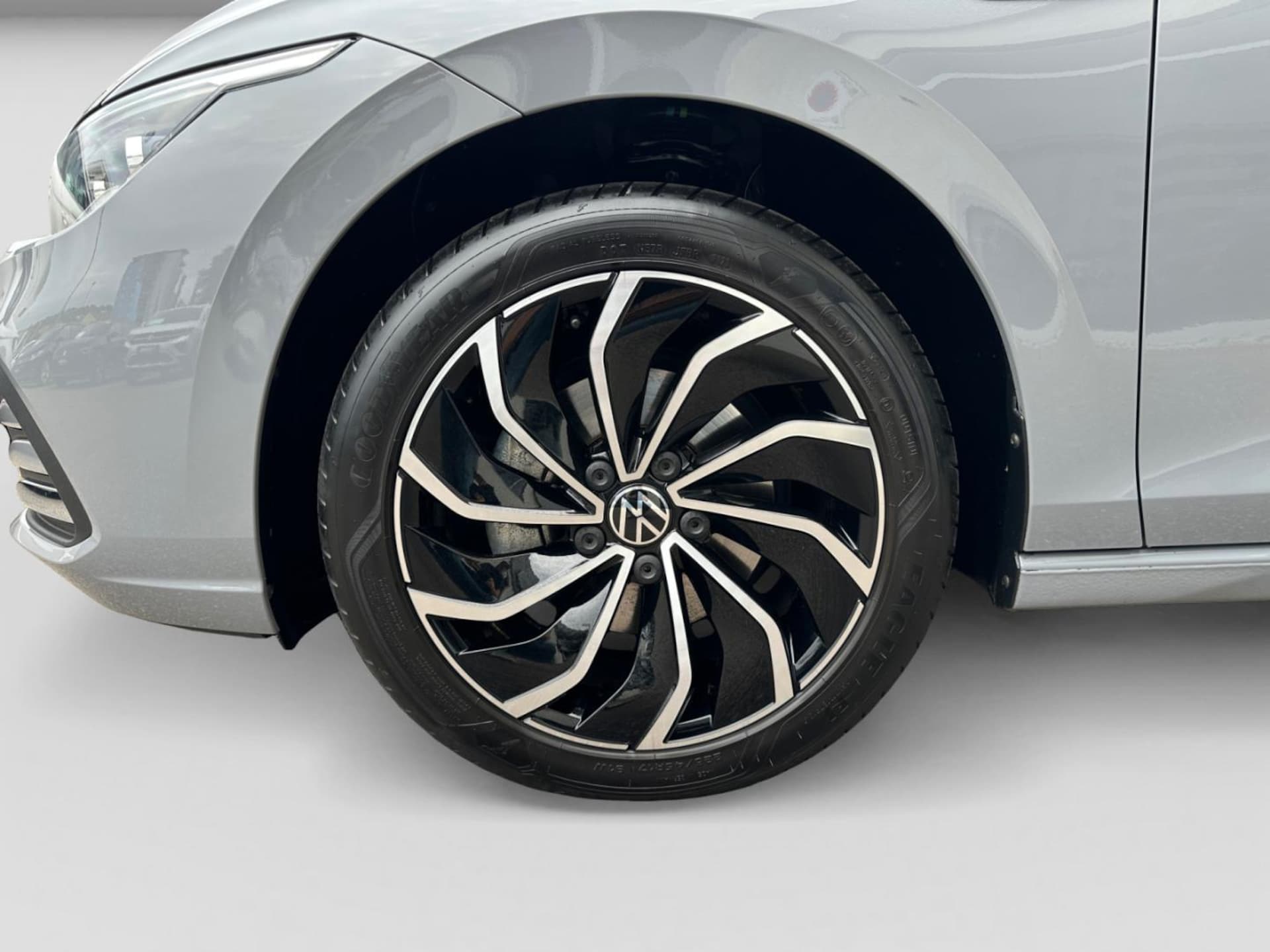 Volkswagen Golf Style