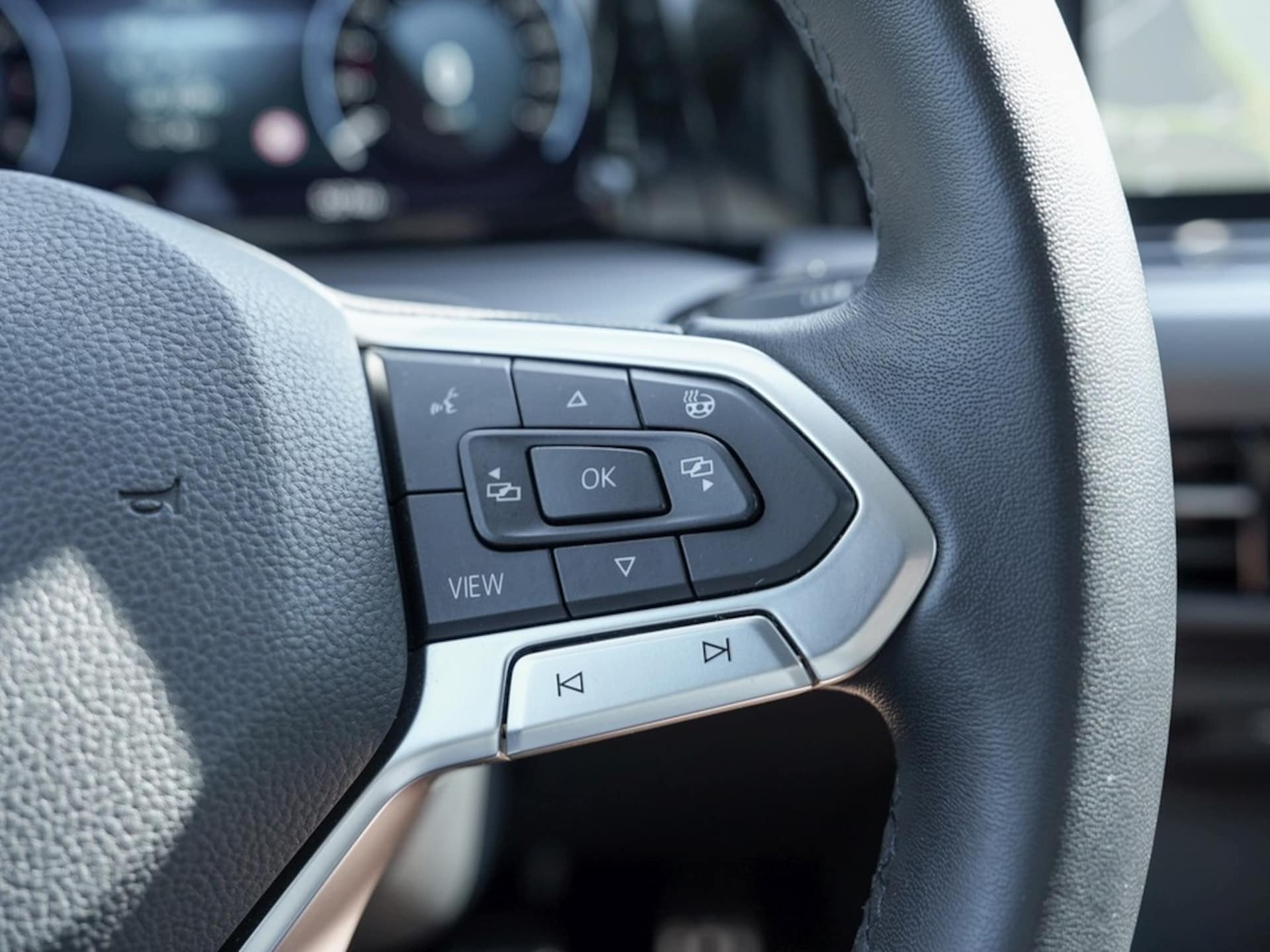 Volkswagen Golf Active