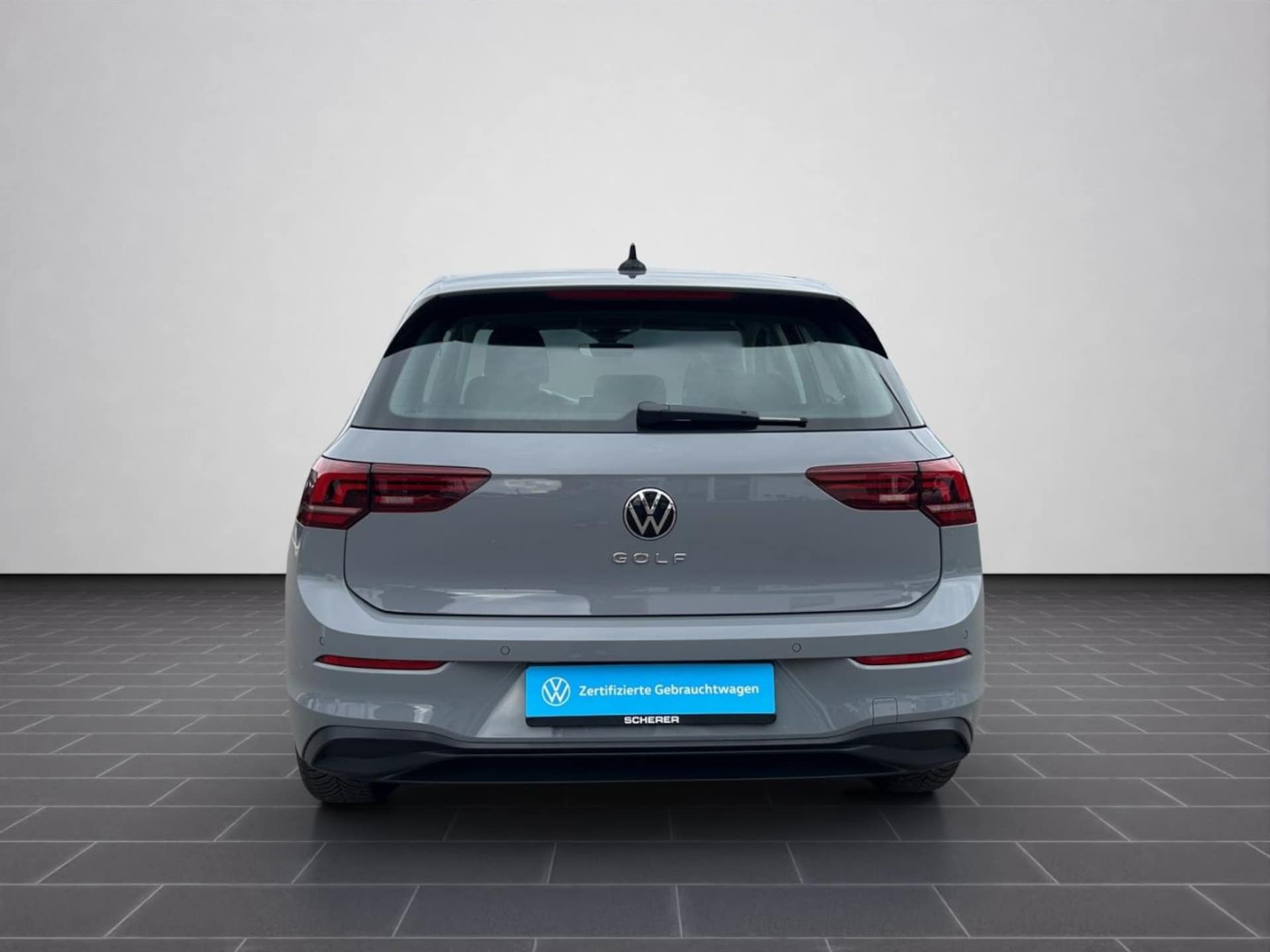 Volkswagen Golf Life