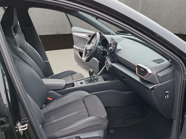Bild des Autos 19