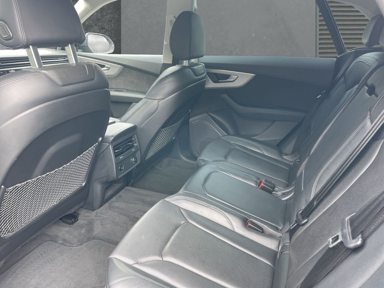 Image about Audi Q8 50 TDI quattro tiptronic