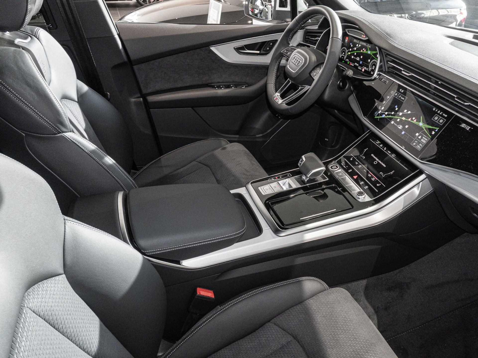 Audi Q7 SUV TFSI e