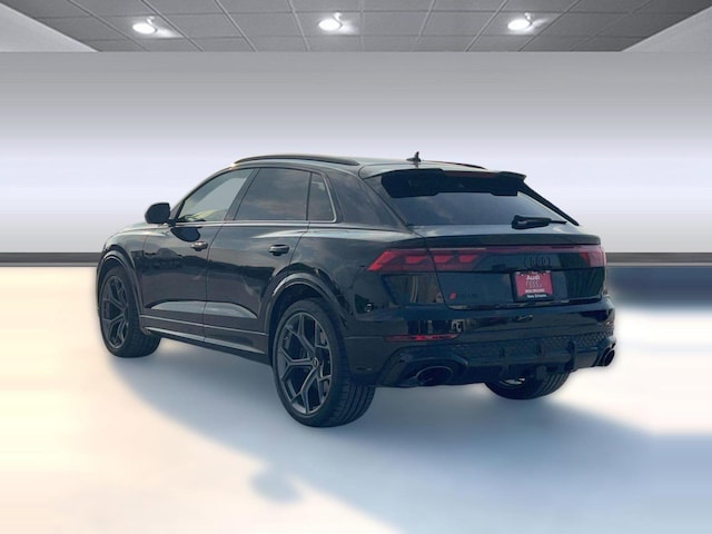 2026 Audi RS Q8 SUV performance