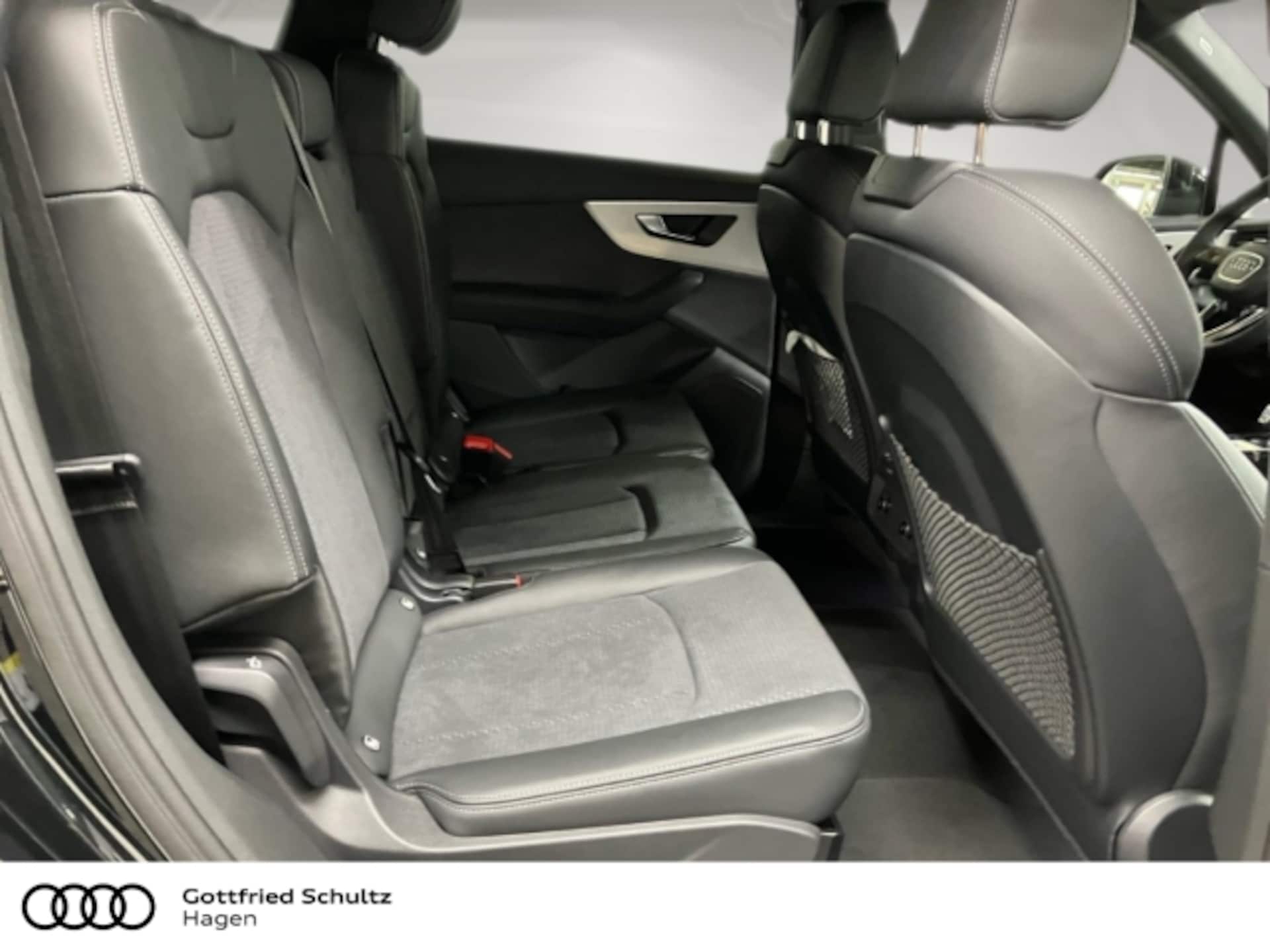 Audi Q7 SUV S line