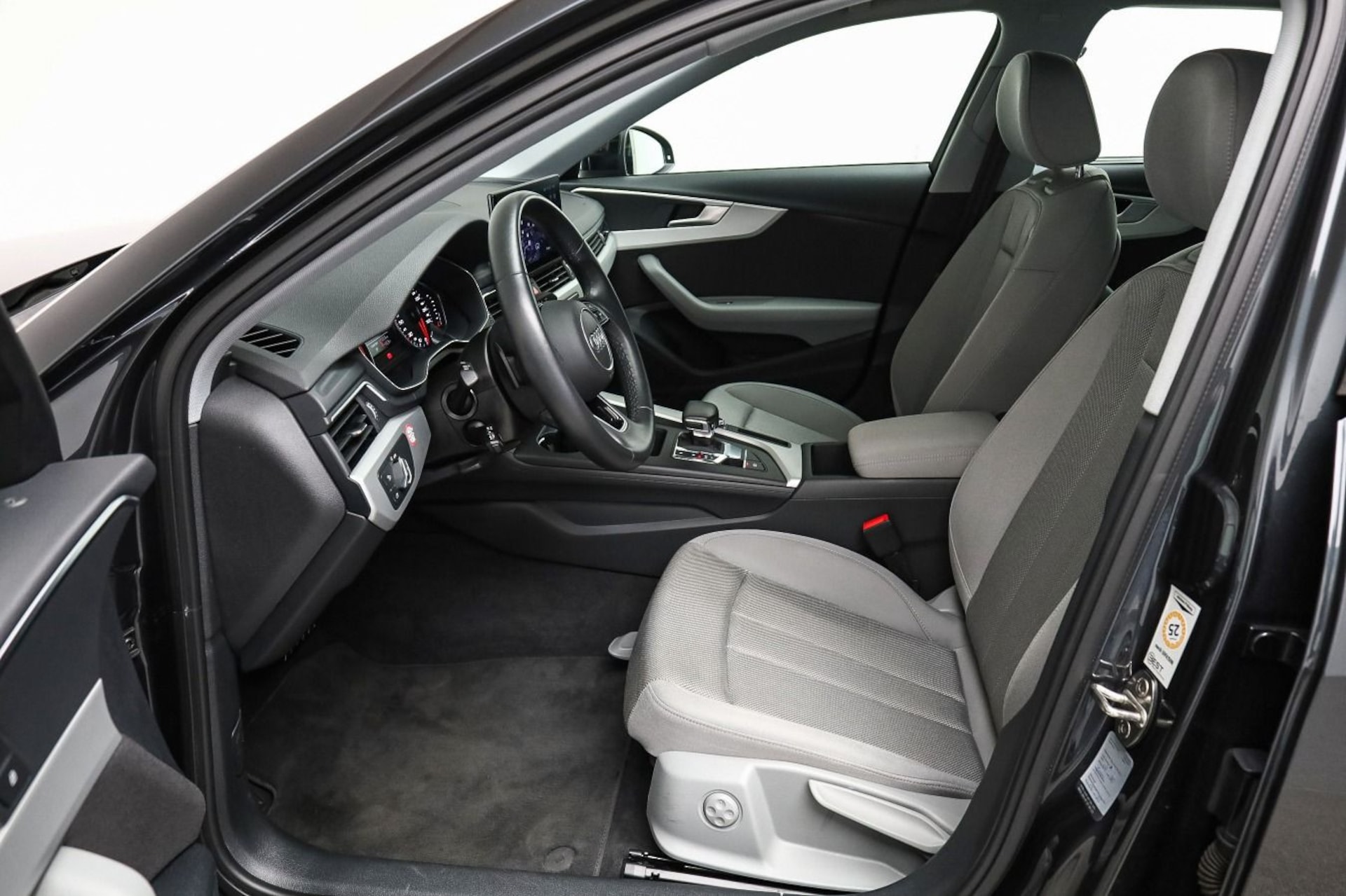 Audi A4 Limousine Advanced