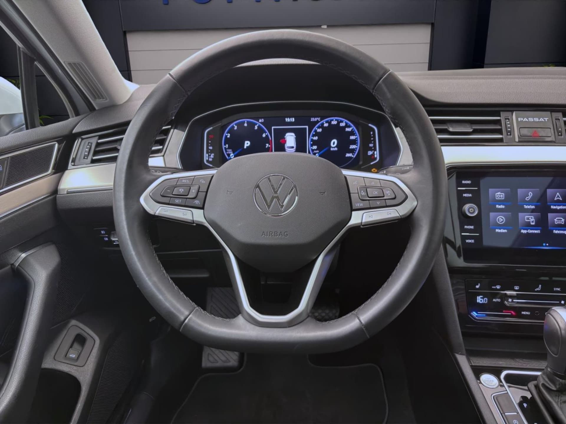 Volkswagen Passat Variant Elegance